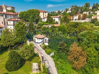 Appartamento in vendita a bergamo via tassis