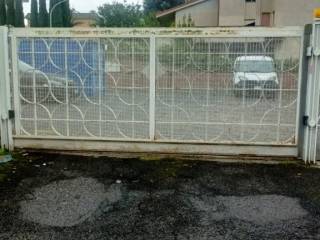 Posto auto in affitto a roma via ercolano salvi