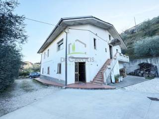 Villa in vendita ad ascoli piceno via fonte di campo