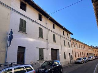 Casa indipendente in in vendita da privato a carpignano sesia via giuseppe badini, 24