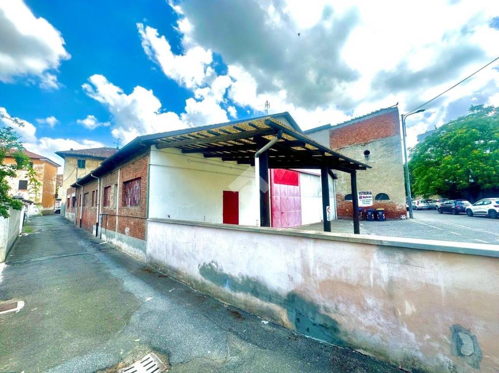 immagine annuncio 1 di 15