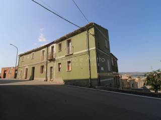 Casa indipendente in vendita a fraine via roma