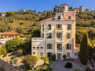 Villa in vendita a bordighera via vincenzo gioberti, 26