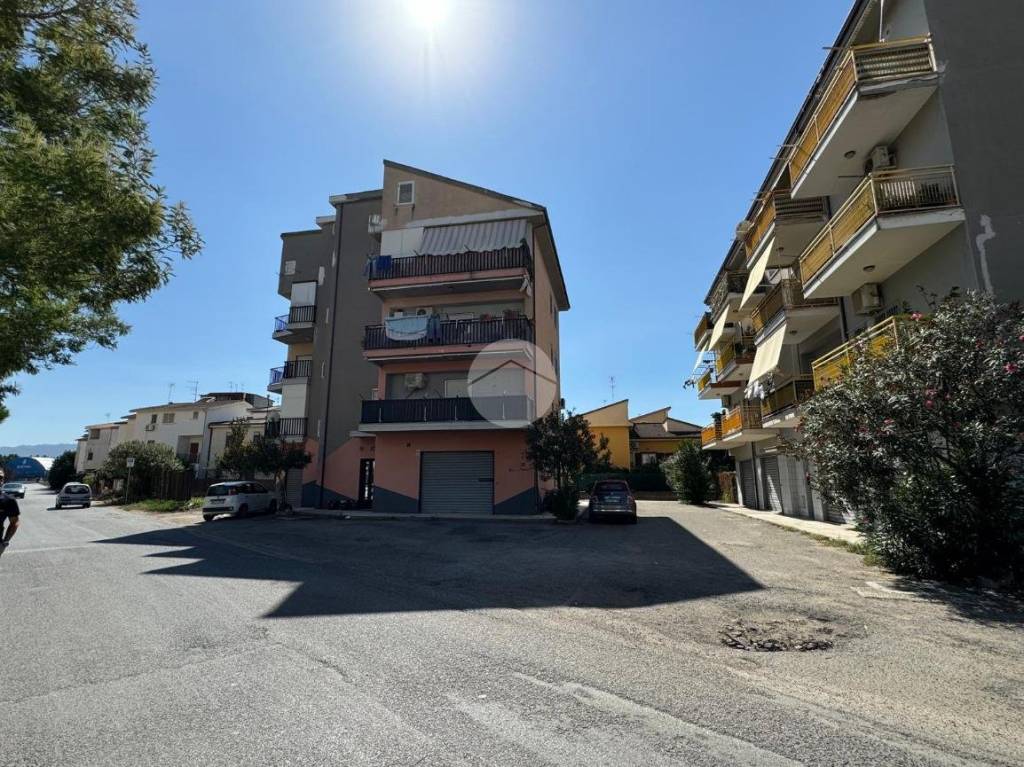 immagine annuncio 1 di 8