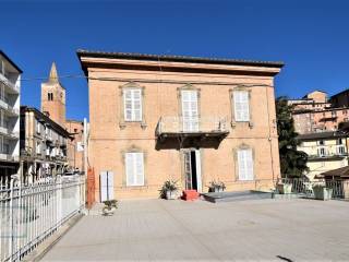 Casa indipendente in vendita ad amandola 