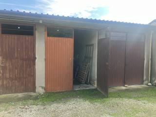 Garage in vendita a castellamonte via carlo botta, 90