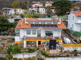 Villa in vendita a trieste via bernardi