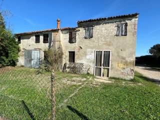 Villa in vendita a fratta polesine via ronchi, 493