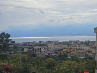 Appartamento in vendita a reggio di calabria via torrente medina