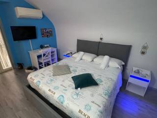 Bed & breakfast in in vendita da privato a napoli via francesco girardi