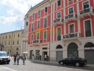 Ufficio in vendita a campobasso piazza prefettura