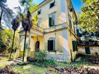 Villa in vendita a pescia area residenziale pescia centro centro