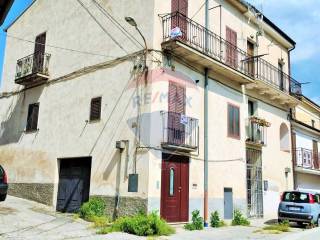 Casa indipendente in vendita a sulmona via cavate, 119