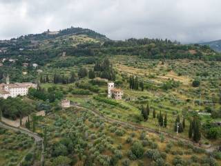 Casale in vendita a cortona via contesse