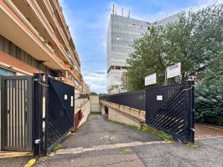 Garage in vendita a civitavecchia via vincenzo annovazzi