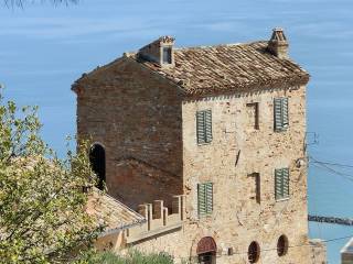 Casa indipendente in vendita a grottammare via beata lavinia sernardi, 10