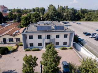 Hotel in vendita a cesano maderno via marconato , 1