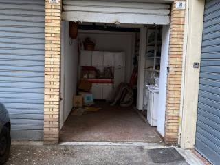 Garage in vendita a chieti via dei martiri lancianesi, 49