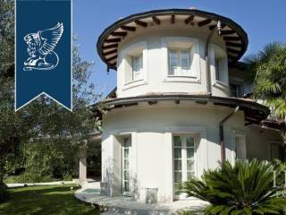 Villa in vendita a forte dei marmi 