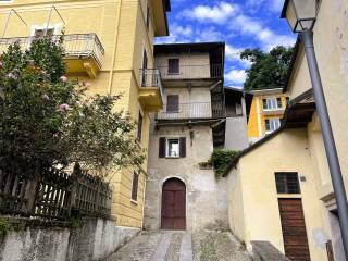 Casa indipendente in vendita a ghiffa piazza fontane