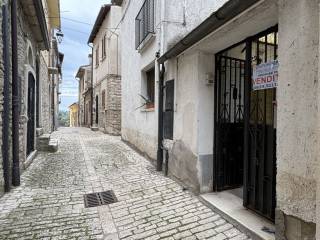 Casa indipendente in vendita a pietrelcina vico primo costa giardino, 2