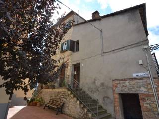 Villa in vendita a fabro via