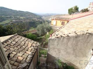 Villa in vendita a monterosso almo 