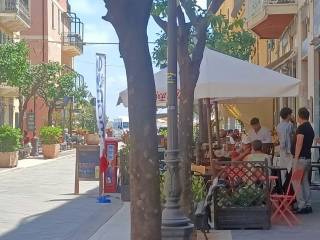 Bar in vendita ad alassio via torino