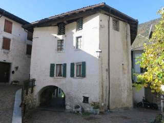 Casa indipendente in vendita a ledro piazza indipendenza, 17