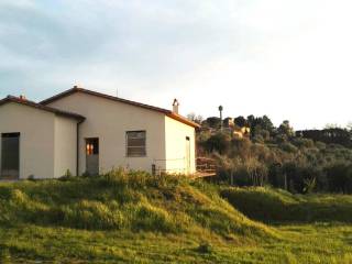 Casa indipendente in vendita ad amelia 