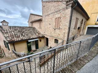 Appartamento in vendita a recanati via della resistenza, 6a