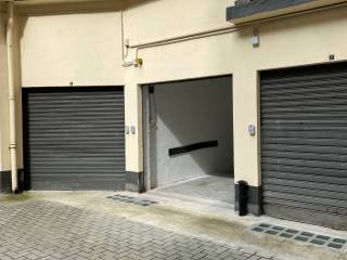 Garage in affitto a torino corso inghilterra, 21