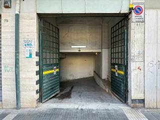 Garage in vendita a crotone via torino