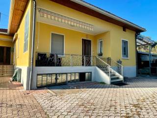 Villa bifamiliare in vendita a borgo san dalmazzo via valdieri, 90