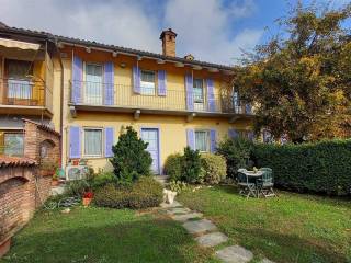 Casa indipendente in vendita a biella strada delle azalee, 9 bis