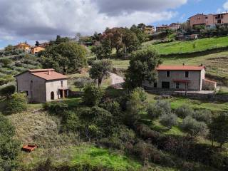 Rustico in vendita a perugia via monte subasio, snc