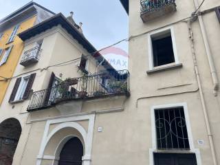 Appartamento in affitto a pavia via siro comi, 16