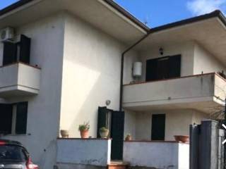 Villa in in affitto da privato a minturno via cappella, 37