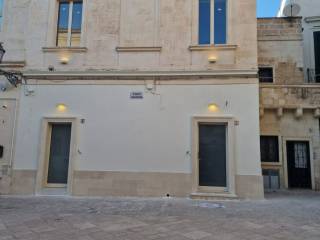 Casa indipendente in in vendita da privato a lecce piazzetta lucio epulione, 3