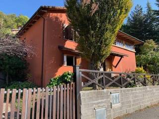 Villa in in vendita da privato a castel d'aiano 