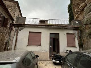 Intero stabile in in vendita da privato ad arnara piazza castello