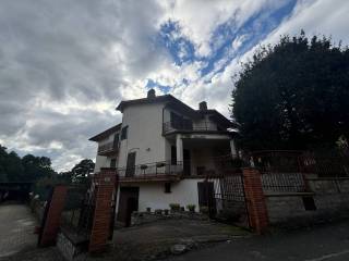 Villa in vendita a valentano via dei pini, 124