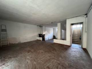 Garage in vendita a torino corso allamano, 40