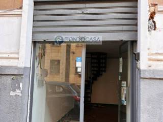 Magazzino in vendita a catania via firenze 98, 98