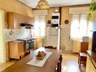 Villa bifamiliare in vendita a san benedetto po strada bardelle, 93