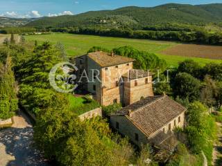 Casale in vendita a corciano via fusaiola, corciano