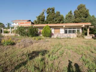 Villa a schiera in vendita a messina contrada santi mastri, 360