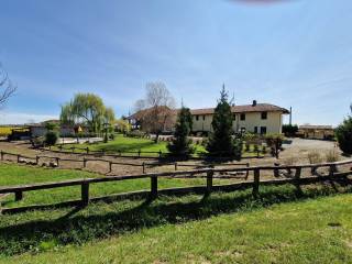 Cascina in in vendita da privato a balocco cascina americana