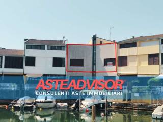 Attico all'asta a lignano sabbiadoro punta faro