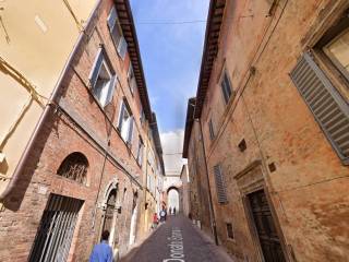 Appartamento in affitto a urbino via donato bramante